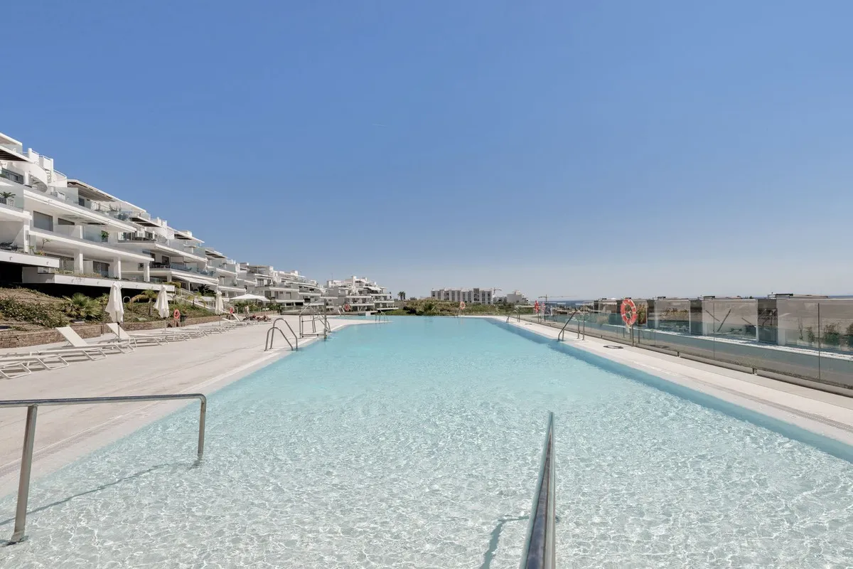 fc037c5b-177a-483f-b828-348660a2228c