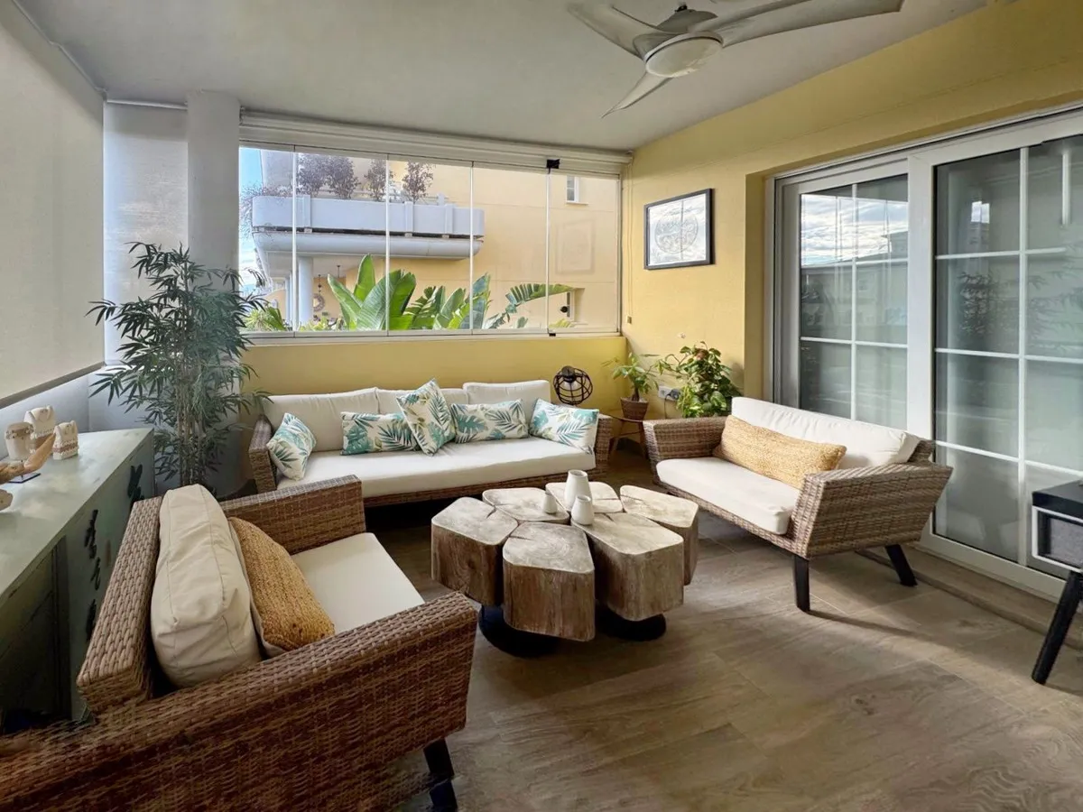 28b8b9c4-ca27-40cb-b0f4-3c34a817b5b5