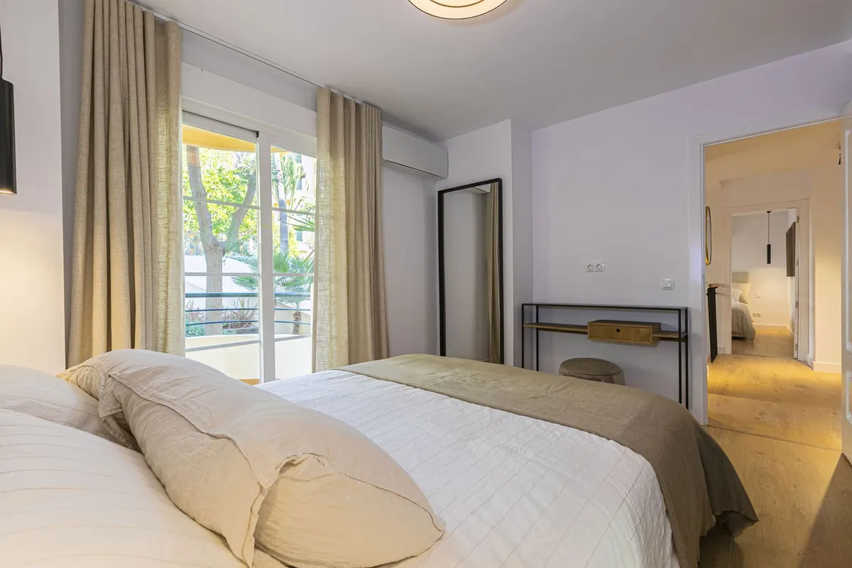 2a088b9a-12e9-448d-b193-dc150701080d