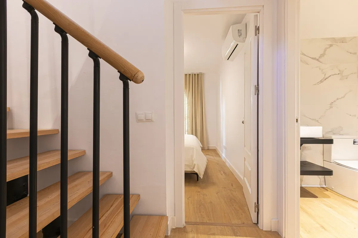 5aadd4c5-e3d9-461d-b5ef-4bbadd0c9723