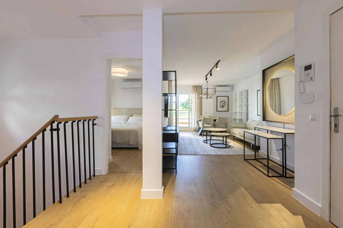 89995249-2d10-4353-a82d-45866addab6b