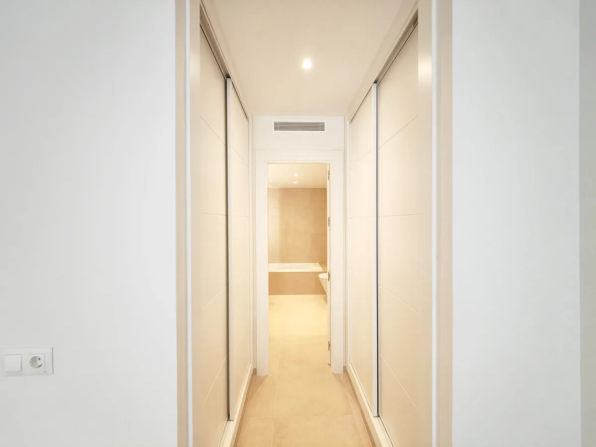 a6b7b695-c2f7-4426-b2f9-daf06e6abc11