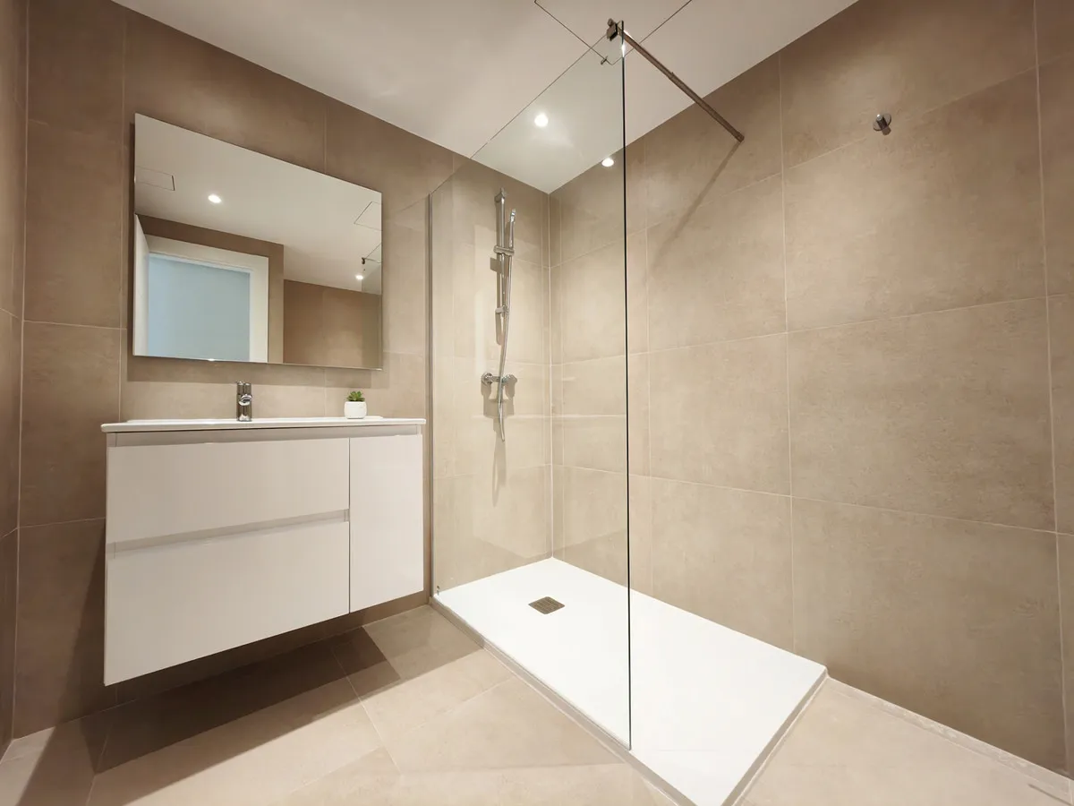 bbba5d5e-7b5a-43f6-83a2-8f5994643118