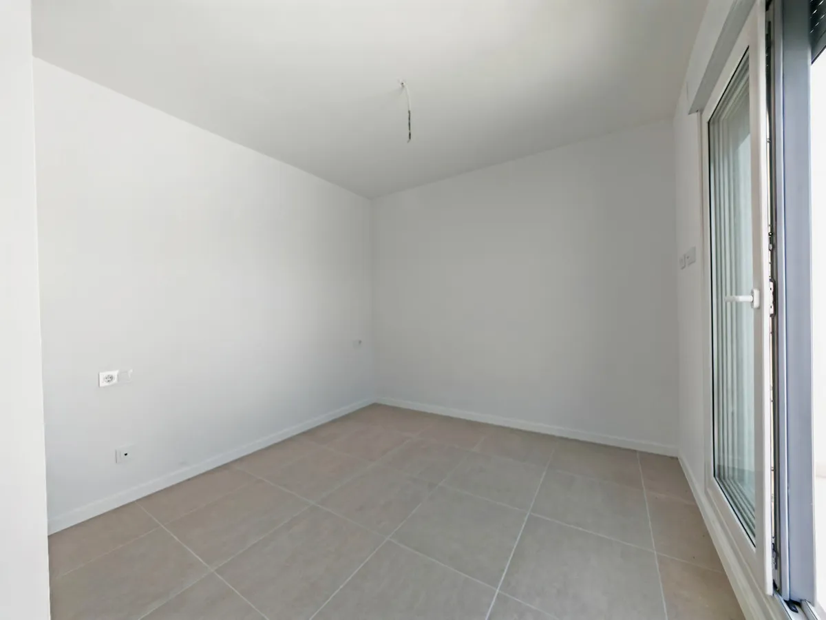 3c1c55e8-6d7c-4845-a773-5d3e6e4d3561