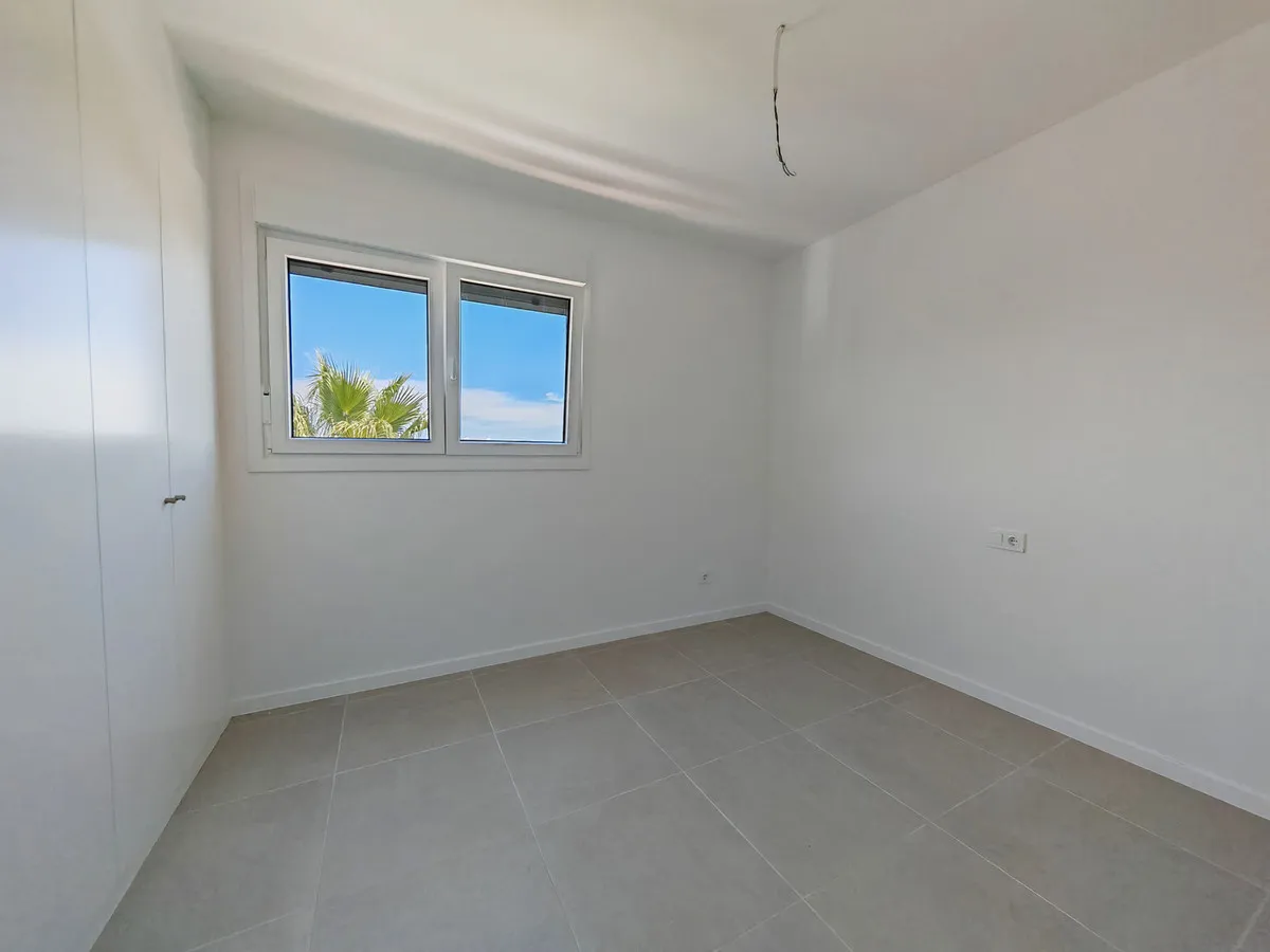 5da11f5d-f716-4351-bff6-3b40ae4e99dd