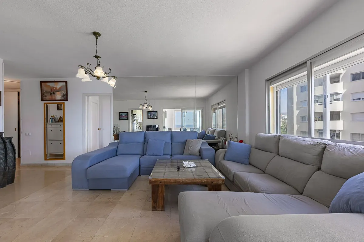 1d610103-addc-40ef-b13f-98f9949b6079