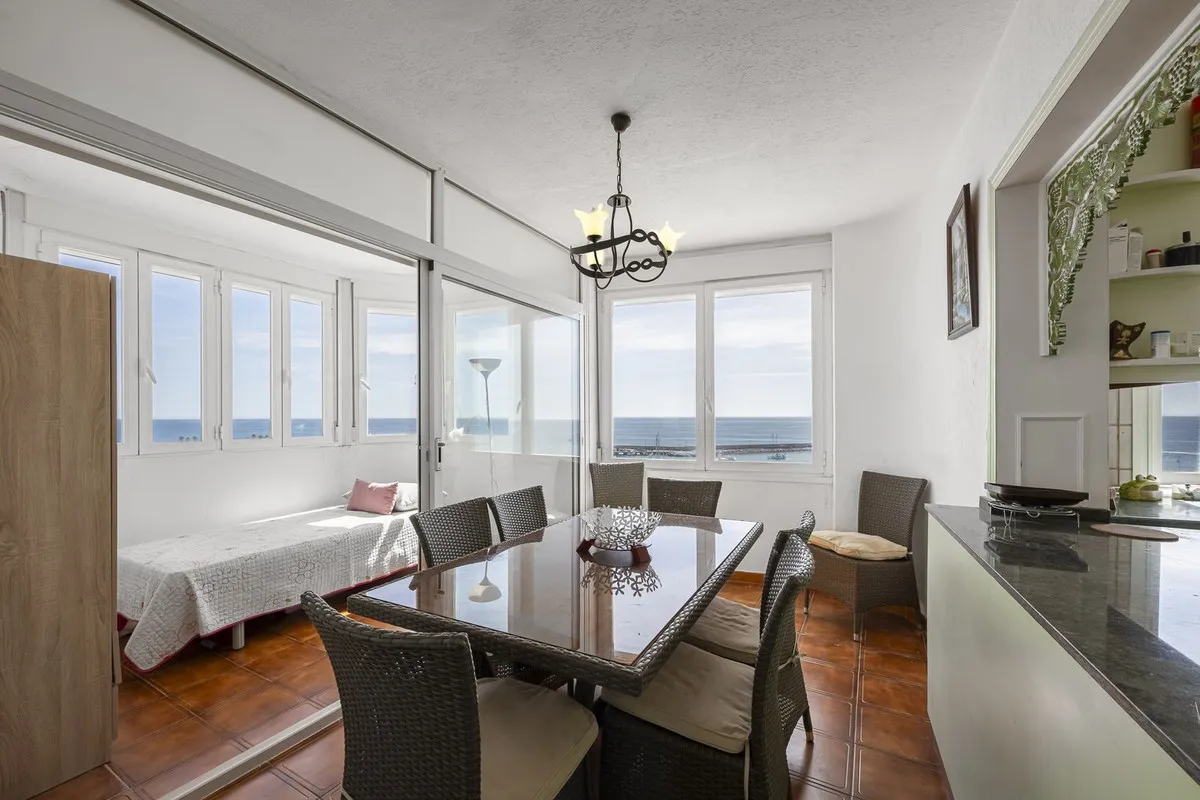 21e7861f-b1e4-431c-add1-903212e0a539