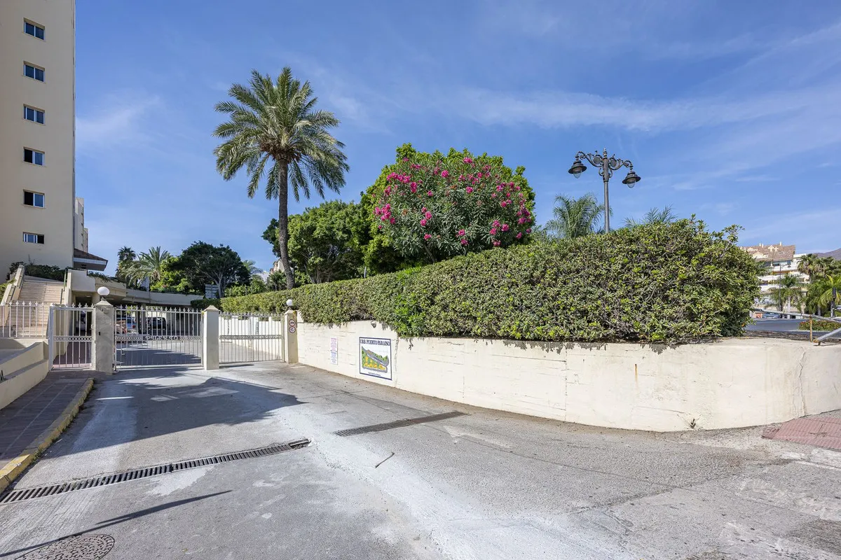 3e089c97-f8df-4578-b21f-418716cc0056