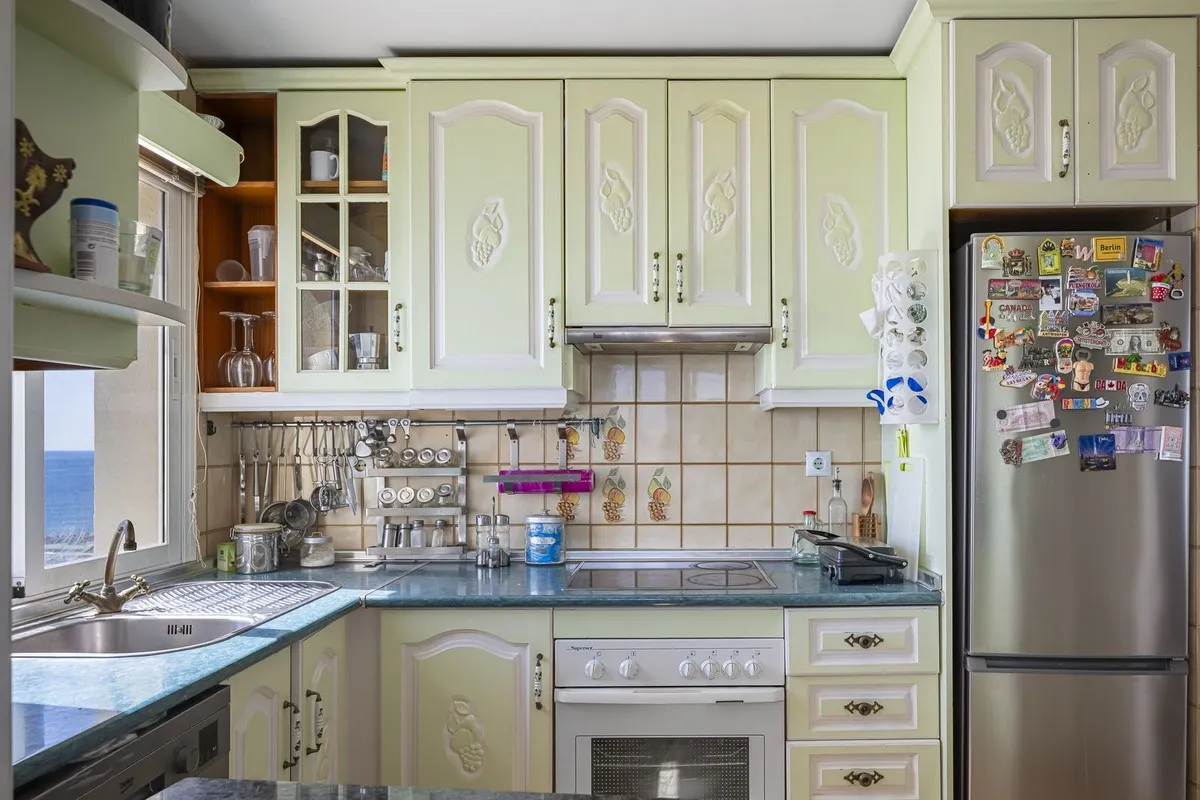 4de1c25e-aab8-4322-85ef-3a6894bedbcb