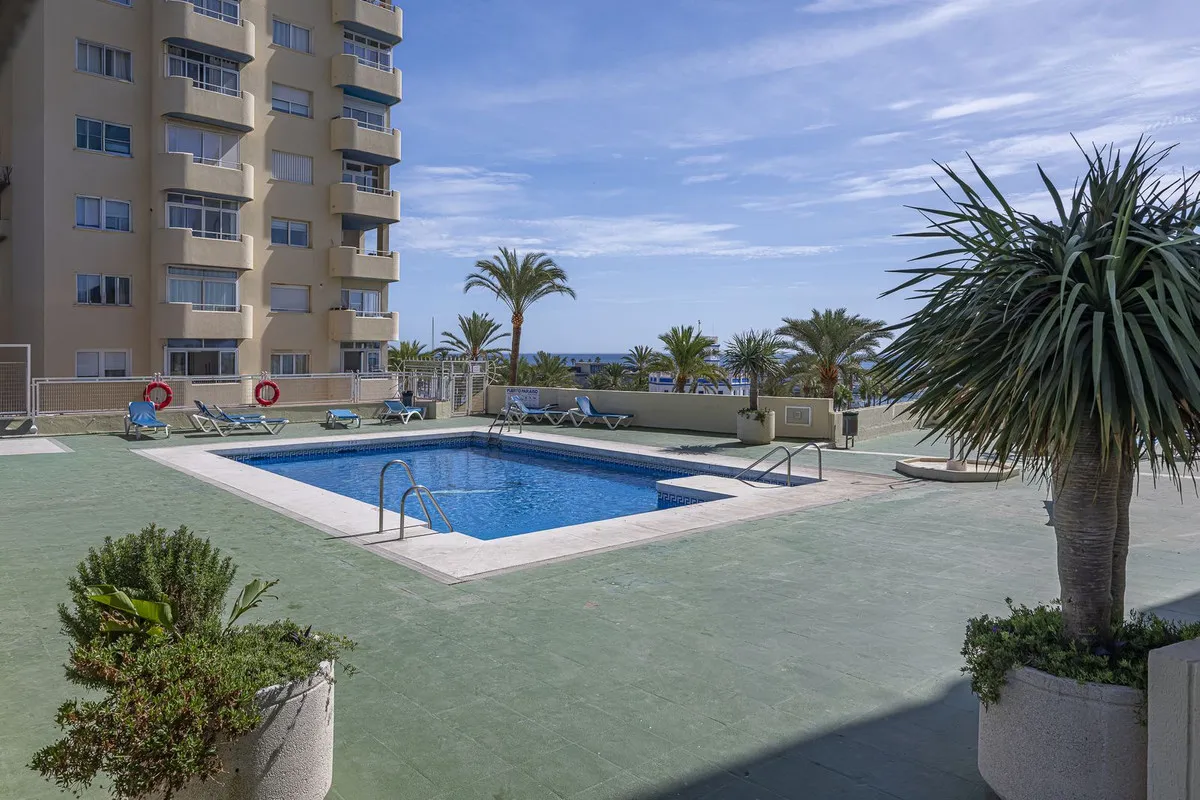 5f39afd3-5664-4d4c-b9ce-0778b8ce2cc7