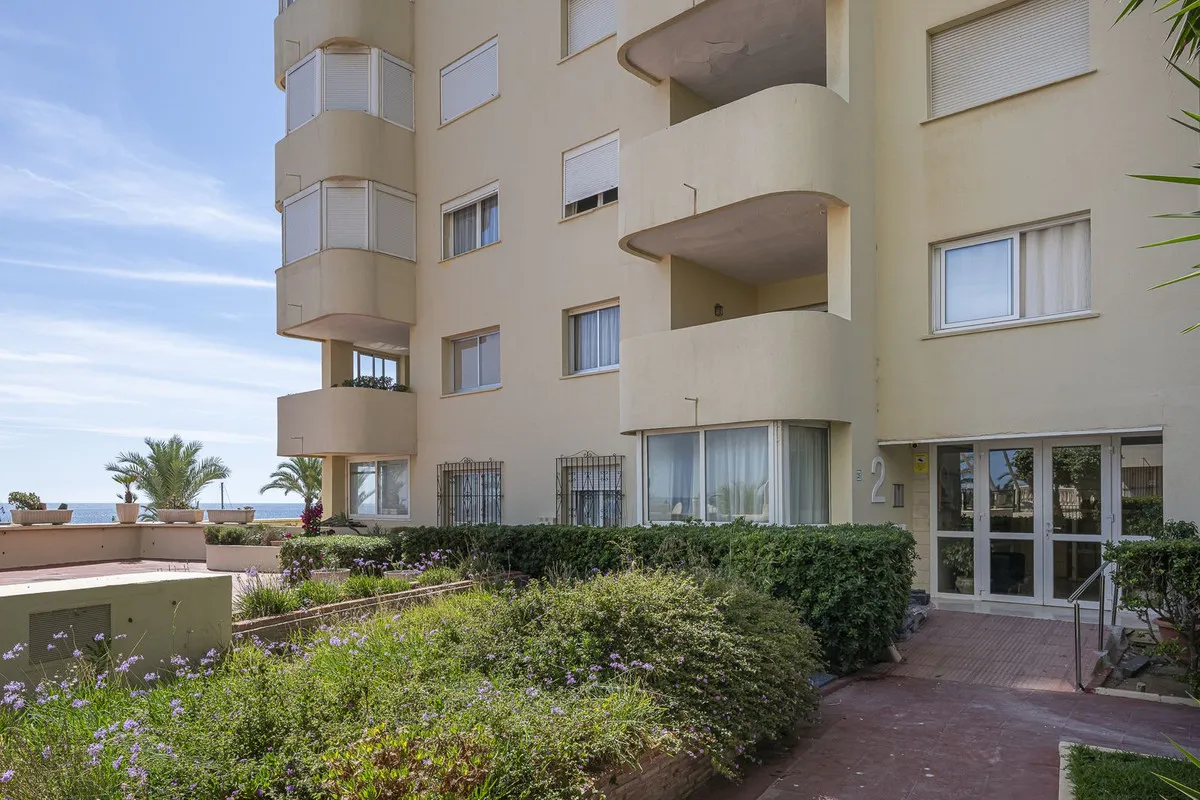 61f92282-3a87-467c-8d03-d739b004edba