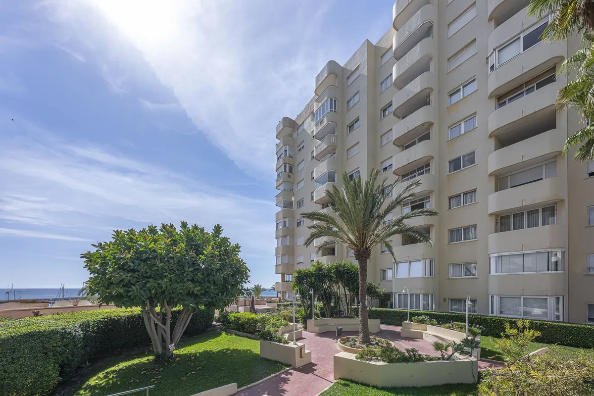 69dc1af0-db97-4ec0-8e47-9f9919e94632