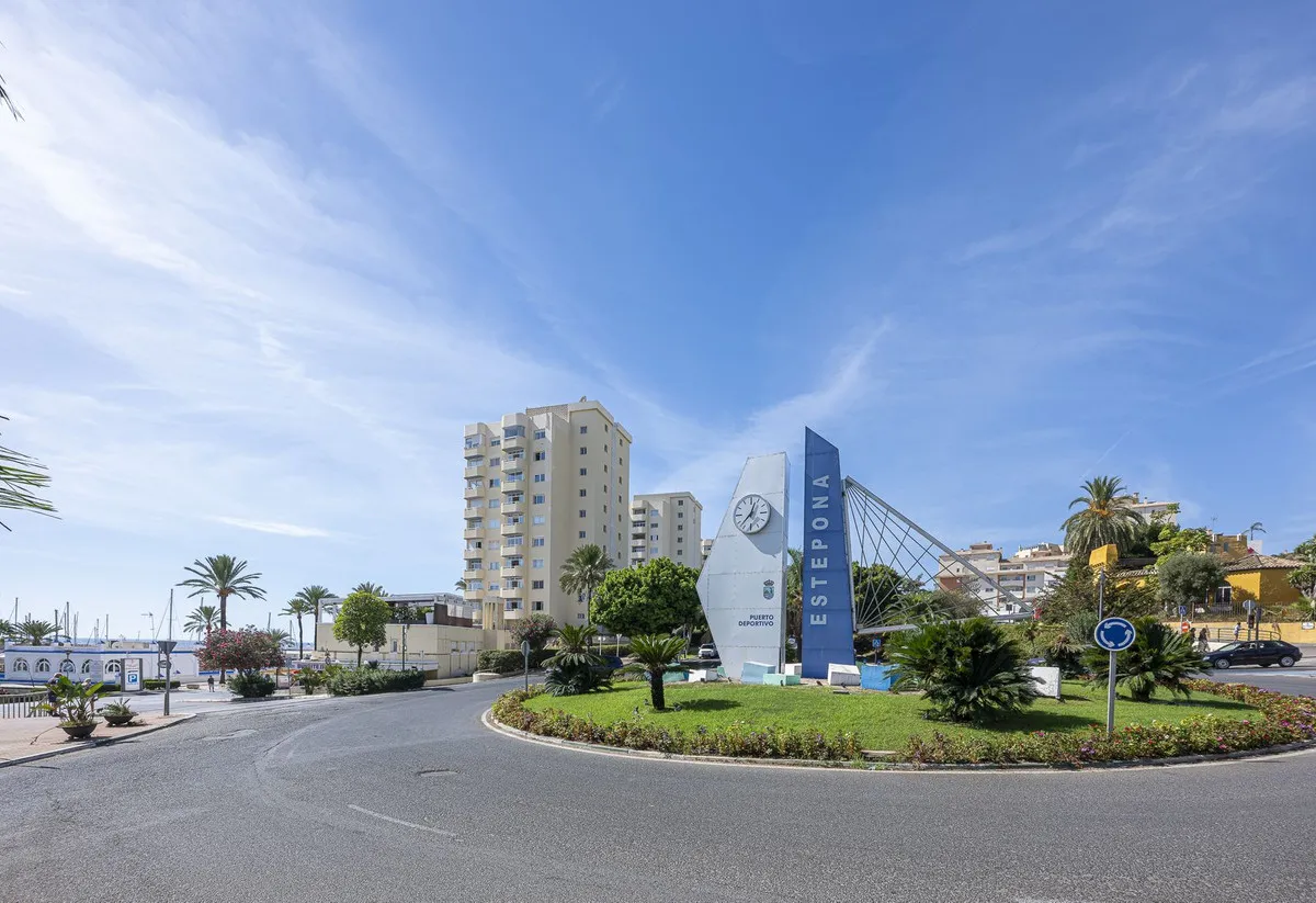 a49a5e9a-b4a5-4f3c-b966-7c3980eb7117