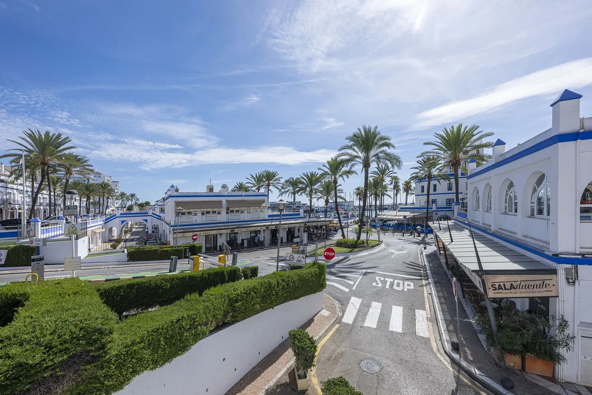 c35a33eb-7e0f-4db5-a034-53498bb9fb28