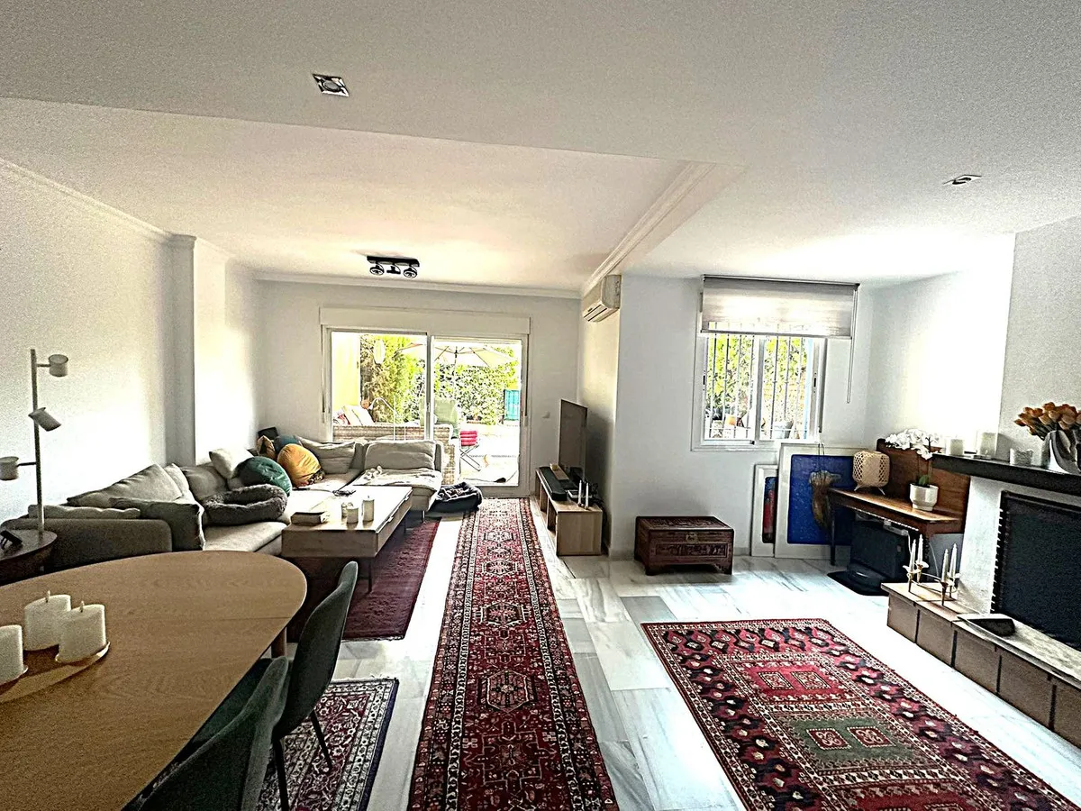 48c9a458-18a0-439b-ba71-58f64fb0c209