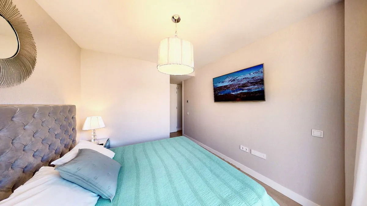 ef155dcc-fd87-4391-b2a0-ab4aaa0b59b1