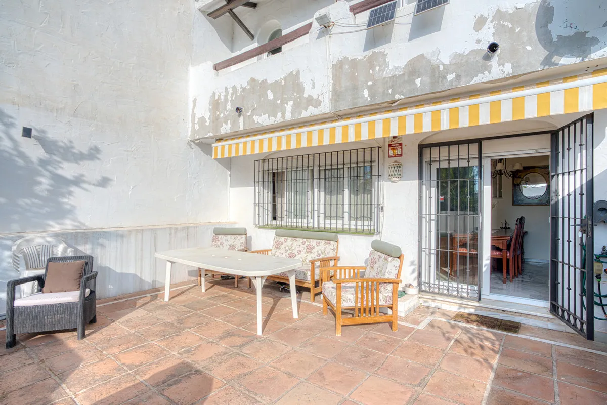 4e161453-018e-4d7a-b4e0-c88dde8f99fa