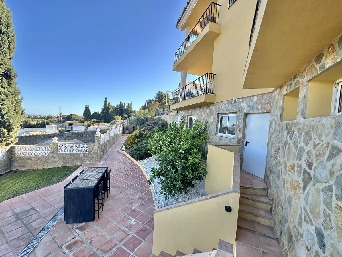 2d8b9c41-b1db-4629-8a62-58294e7e1d76