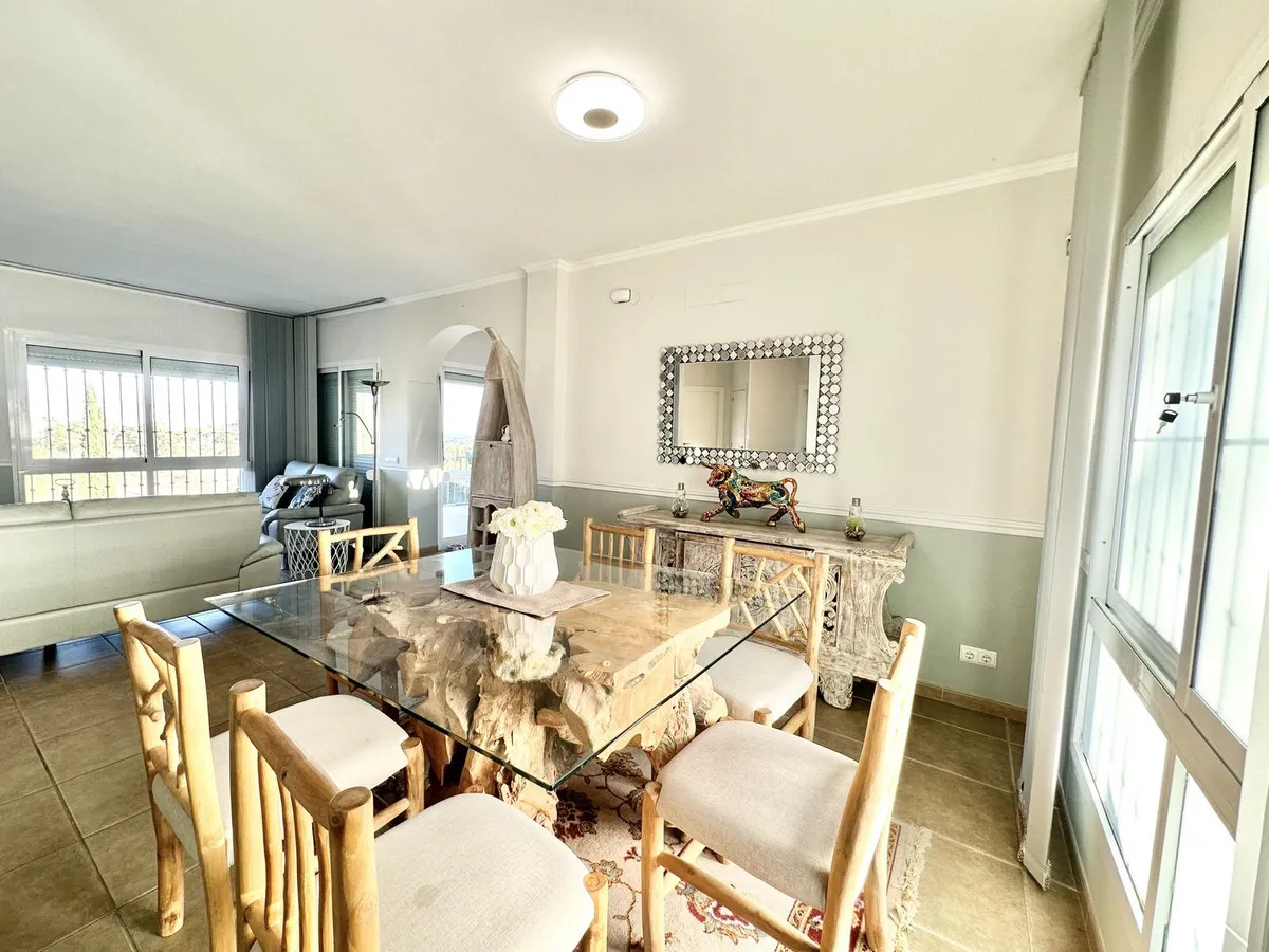 3e772fe7-a8f1-47c4-8b64-98de6018a4cc