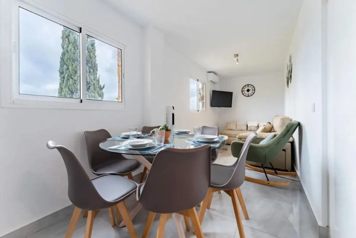 6b0ab82d-73fe-4414-a33f-7321bf622bd4