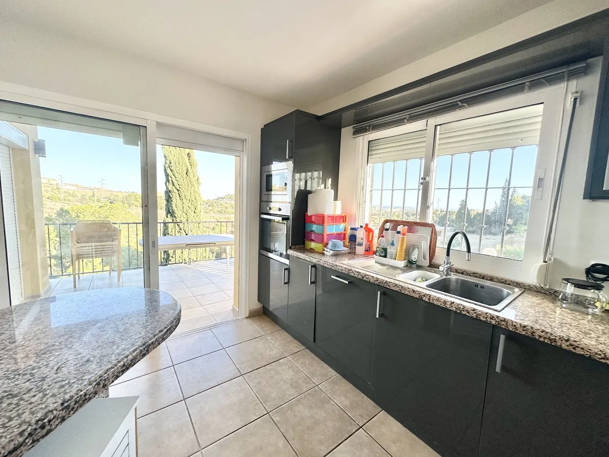 a4b2d8ce-fbae-432b-b58d-3aba0ce43240