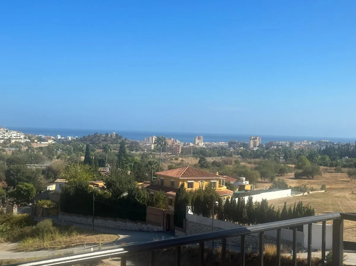 f150dfca-939d-41c8-8f0d-0d9c3cc3f719