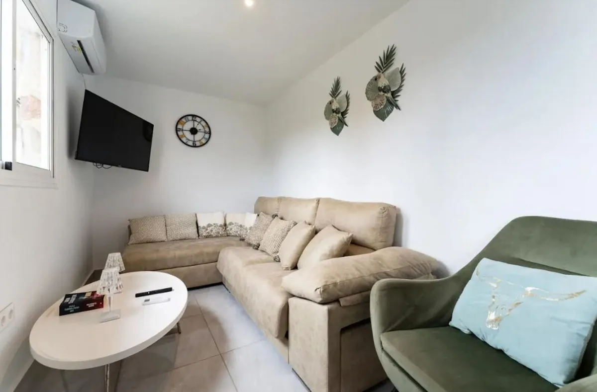 f2f4ea00-c8b7-46ec-84fc-20fec36c7abd