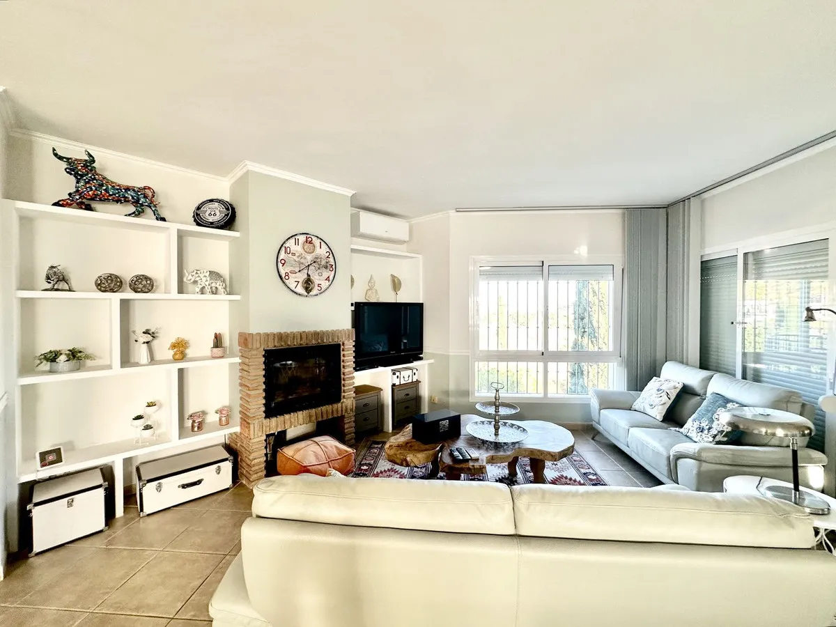 f751de74-bc7b-468d-bc70-646687dc2af1