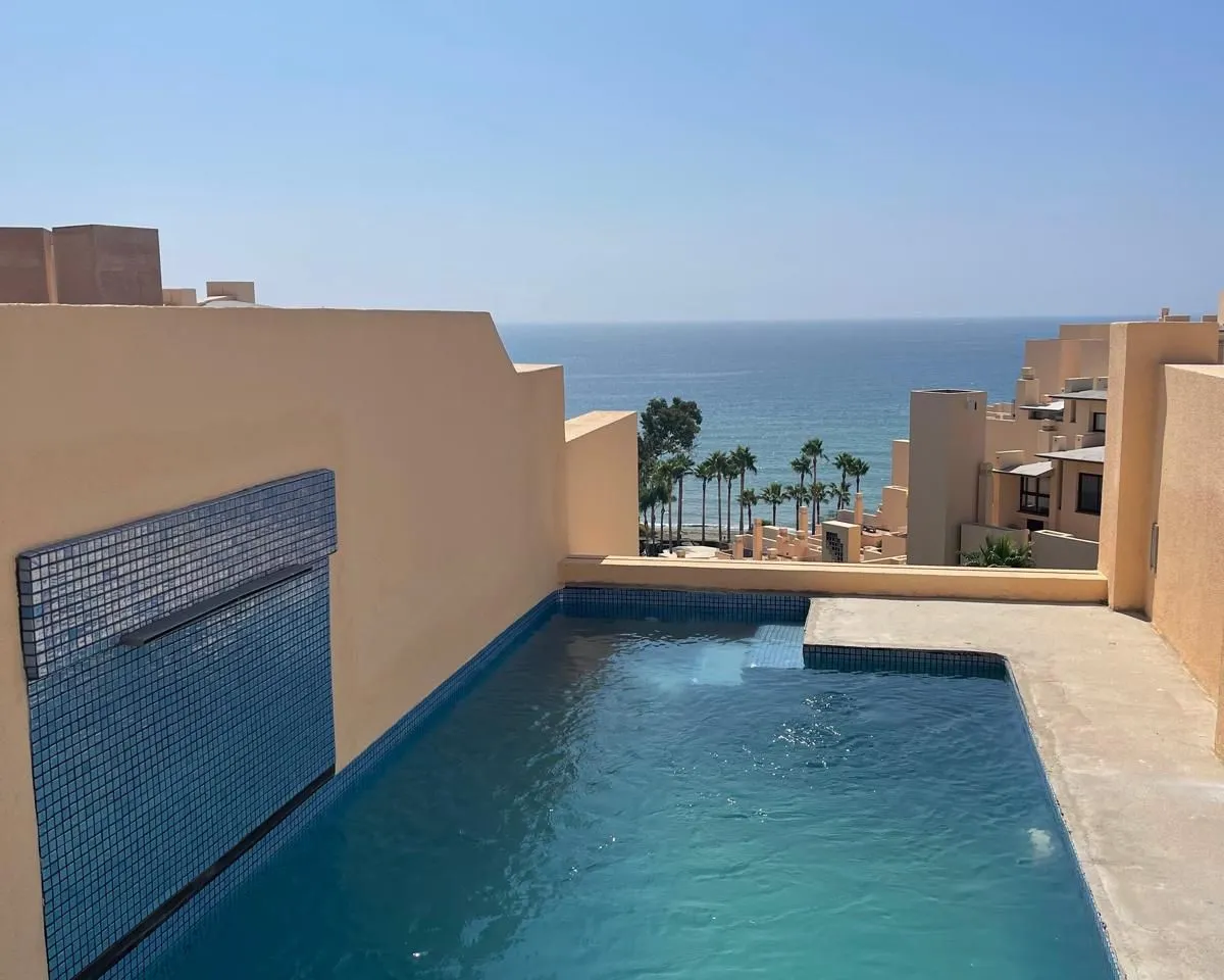 e939c85b-4fca-49e8-9489-9183d5e4ba93