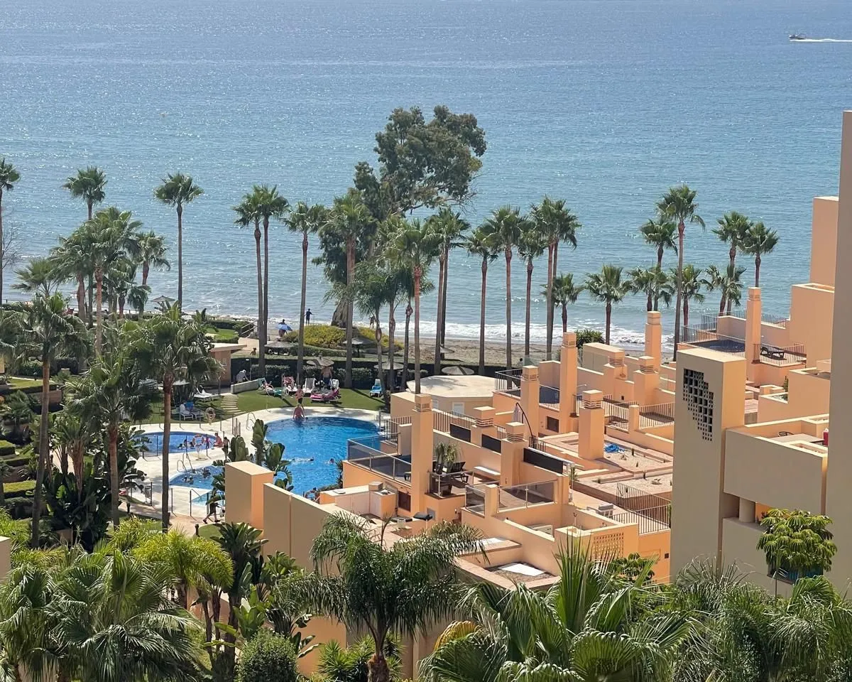 fd2d2c84-fb07-404c-9101-6991d91fbb85