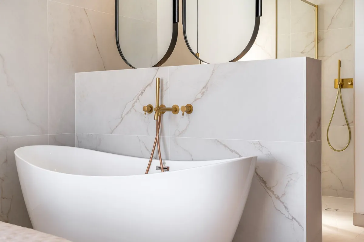 8b193c3d-7225-428a-ac81-63eefb99840d