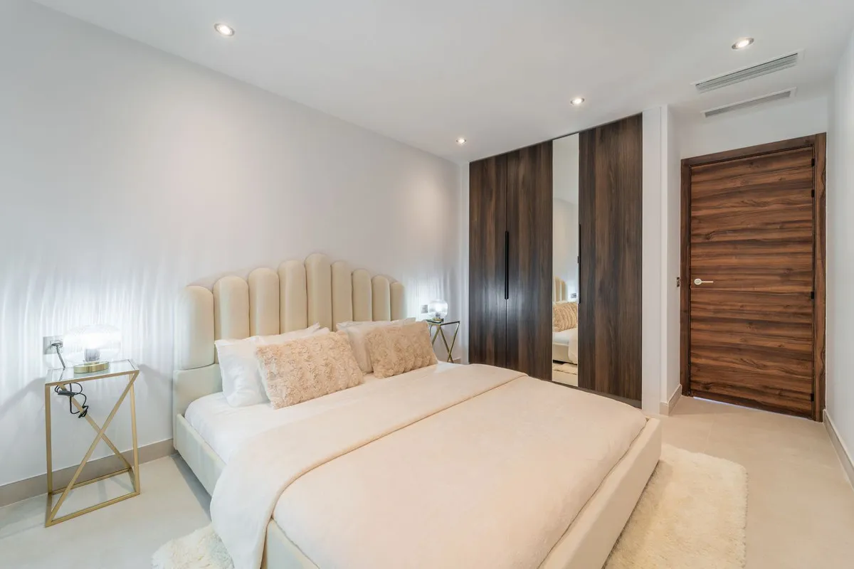 cc28667f-bc06-4224-bf31-f39386635e21