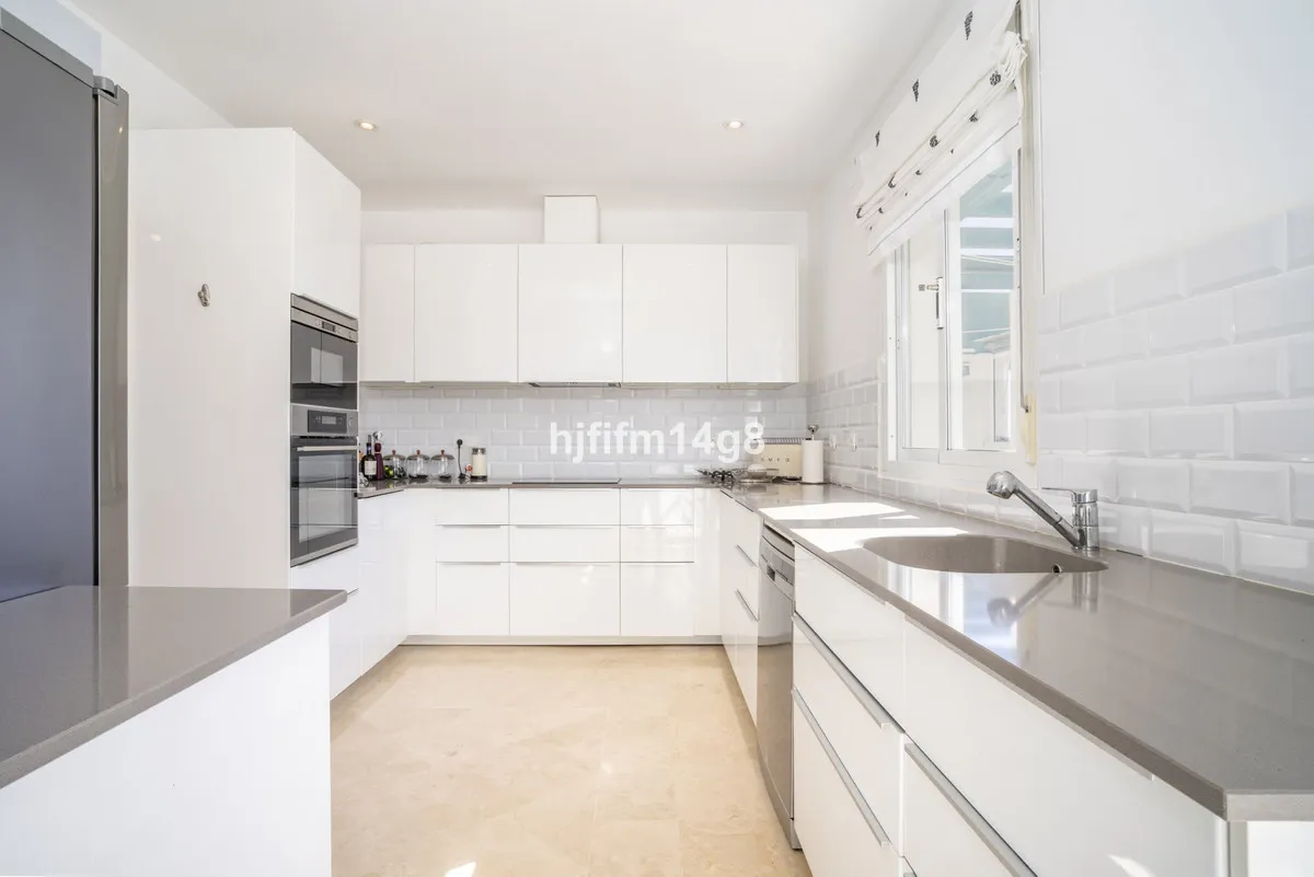 07d5e901-7ed2-419e-8269-9f09126f2ed3