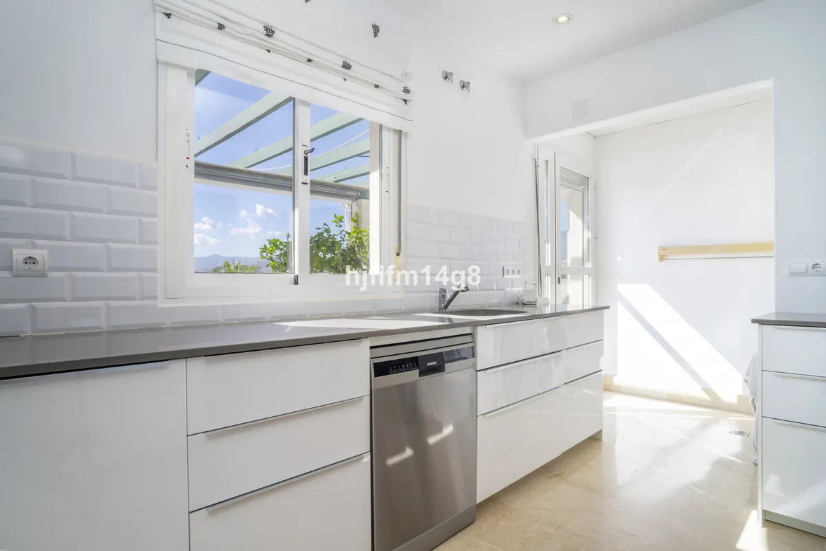 2705f48a-b4a0-4214-8717-903da87cdffd