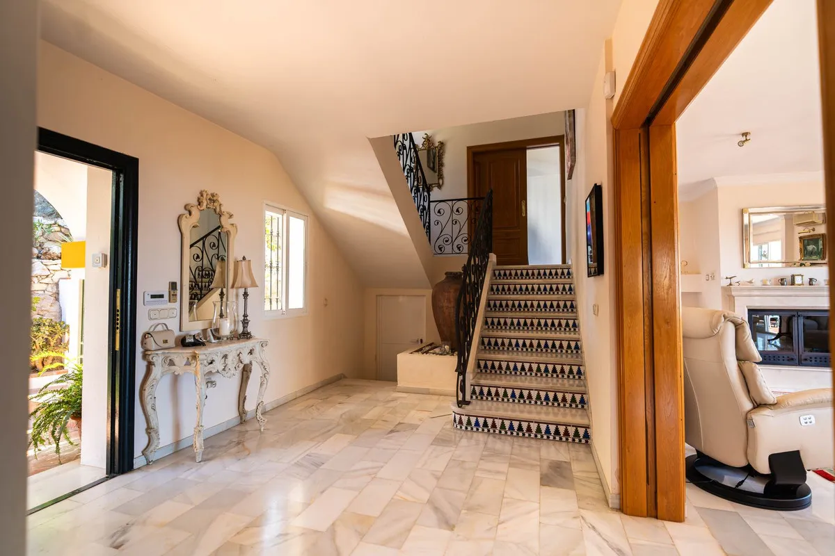 93843aaf-0b6c-4044-8ffe-0046598d9879