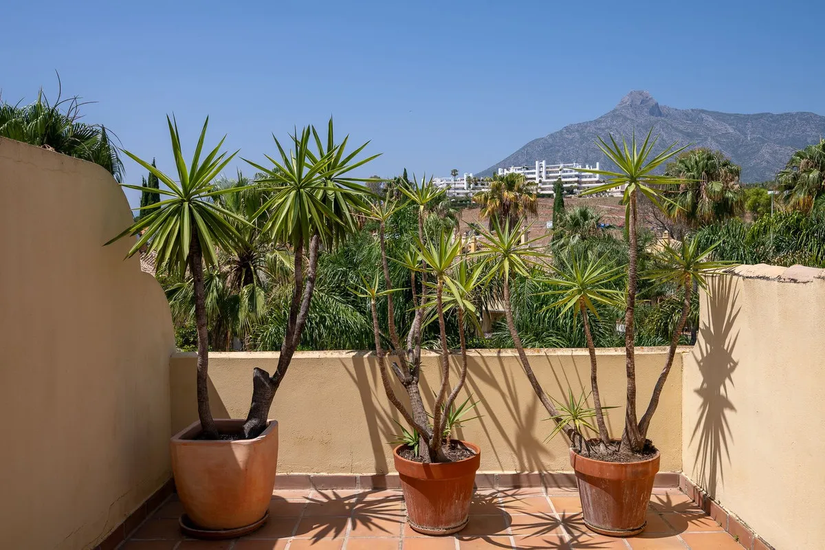 0f5281b8-2fc5-44c5-b952-4f88884e54c5