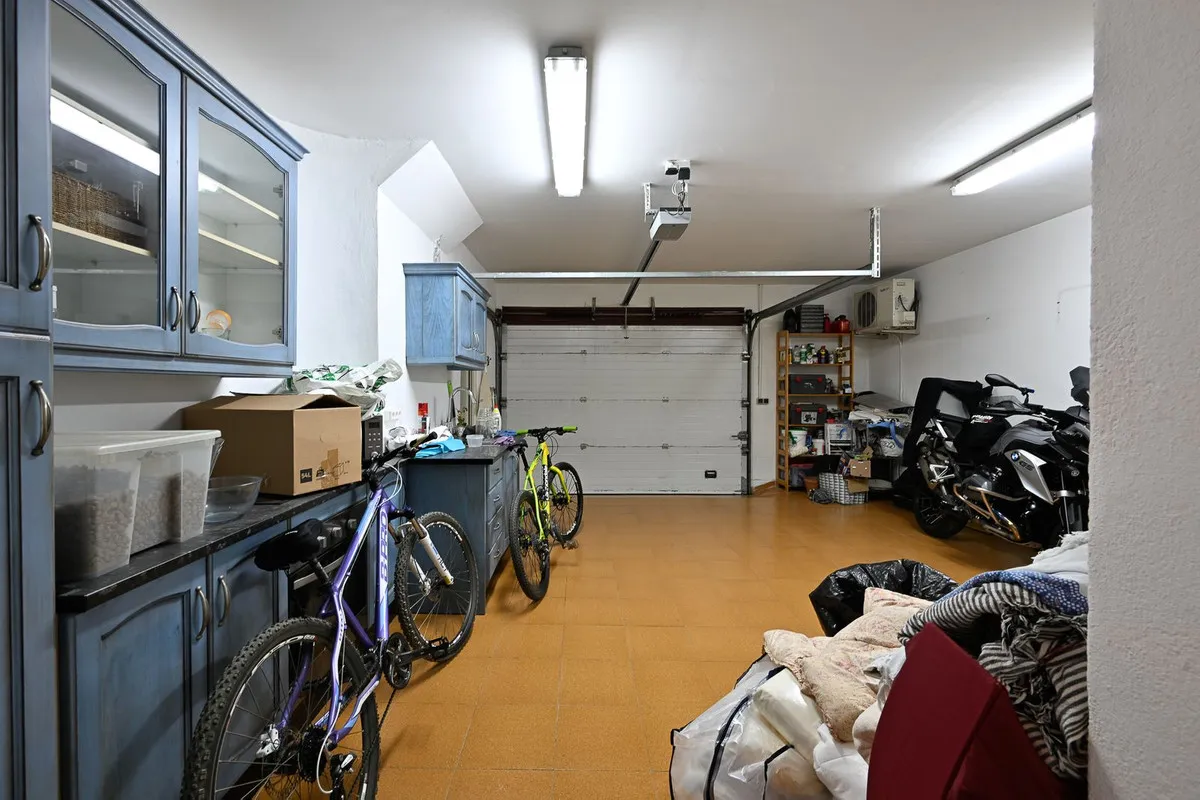 61f50269-0056-4a04-bbb3-c322cc8c47cd