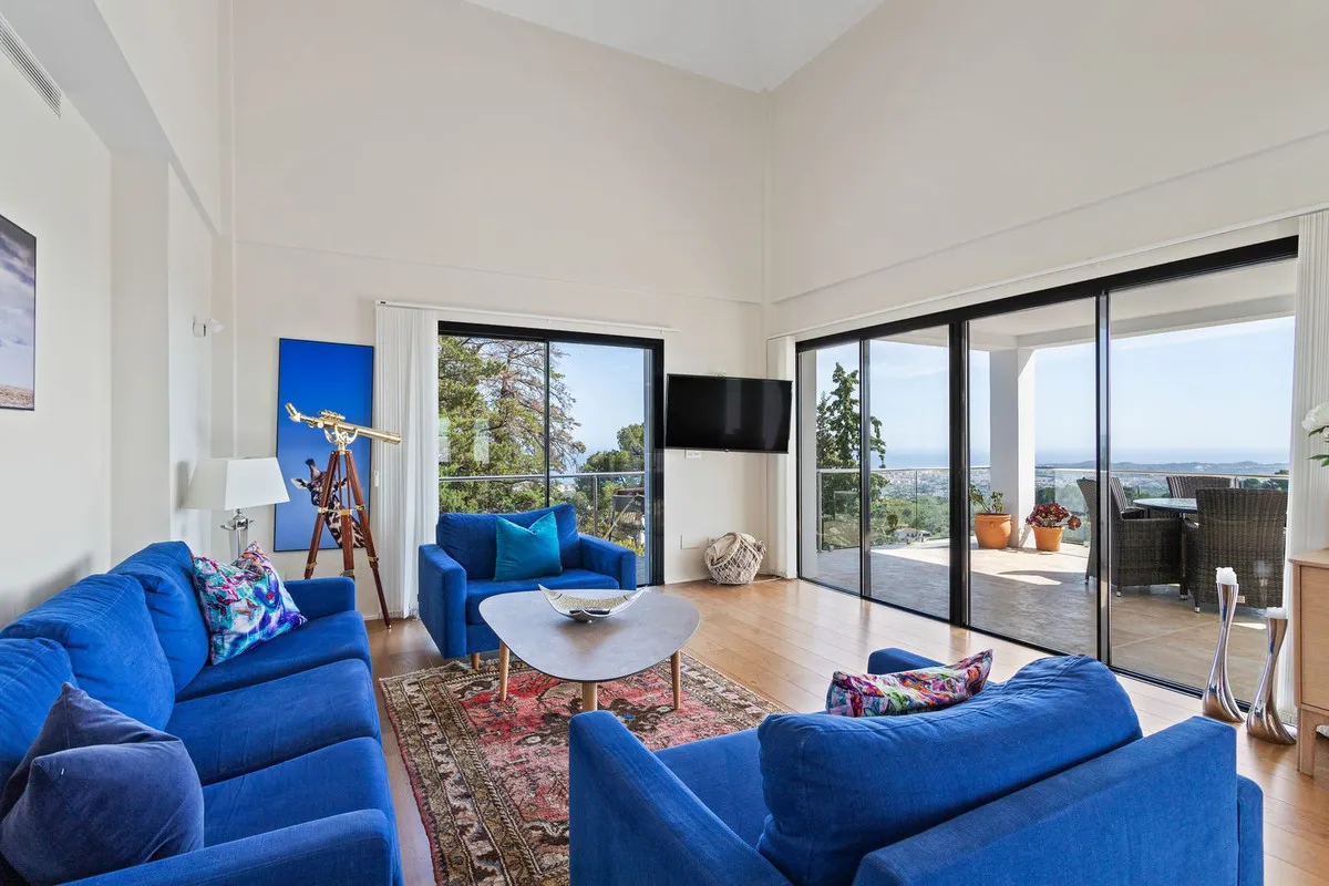 0bff6e9a-1346-485a-83a2-6316be509088