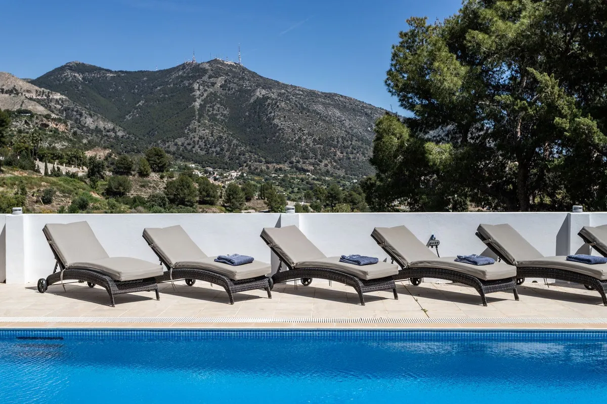 771a2db4-7781-4baf-9597-9019fc6ac693