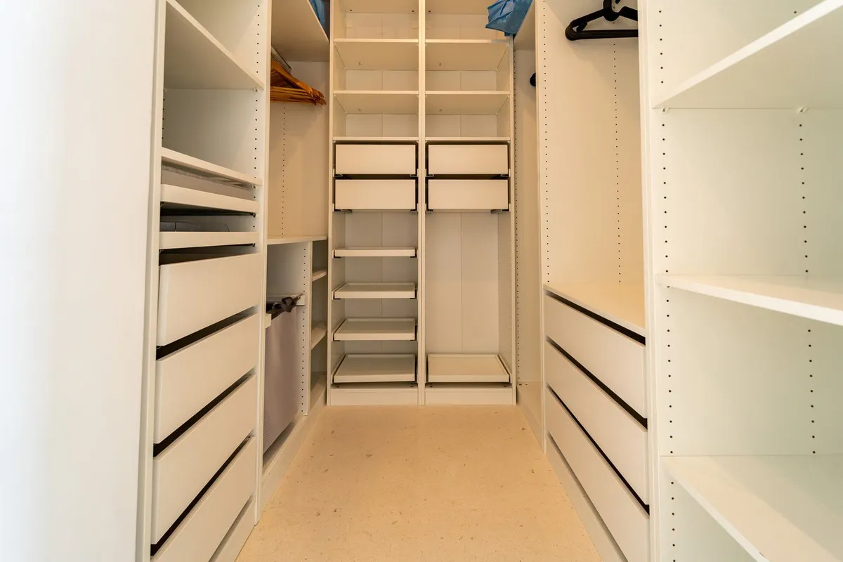 2518df74-4a9a-4760-b746-b3ca2b616d04