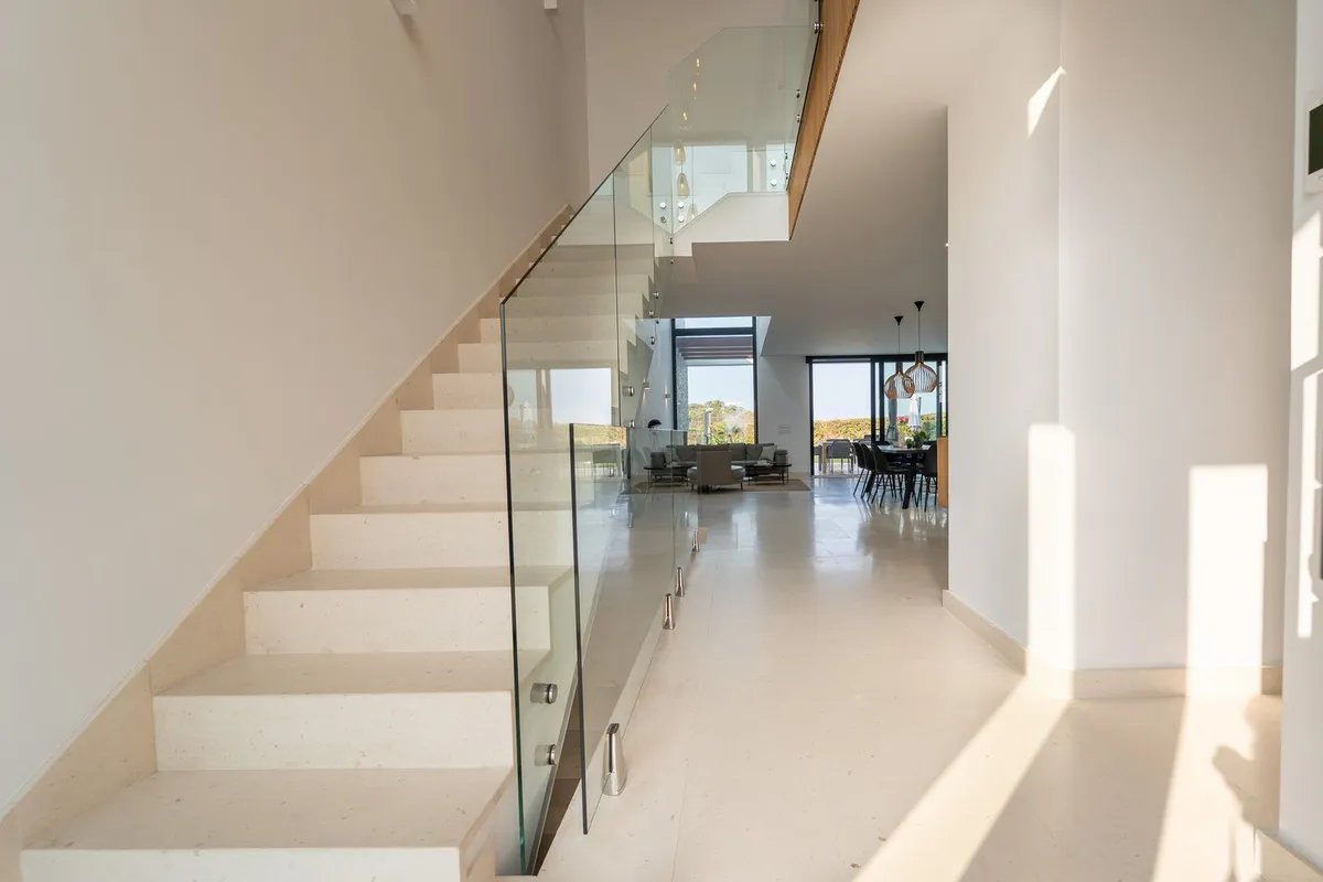 74e430a7-c397-4ba4-83b6-277931f62f84