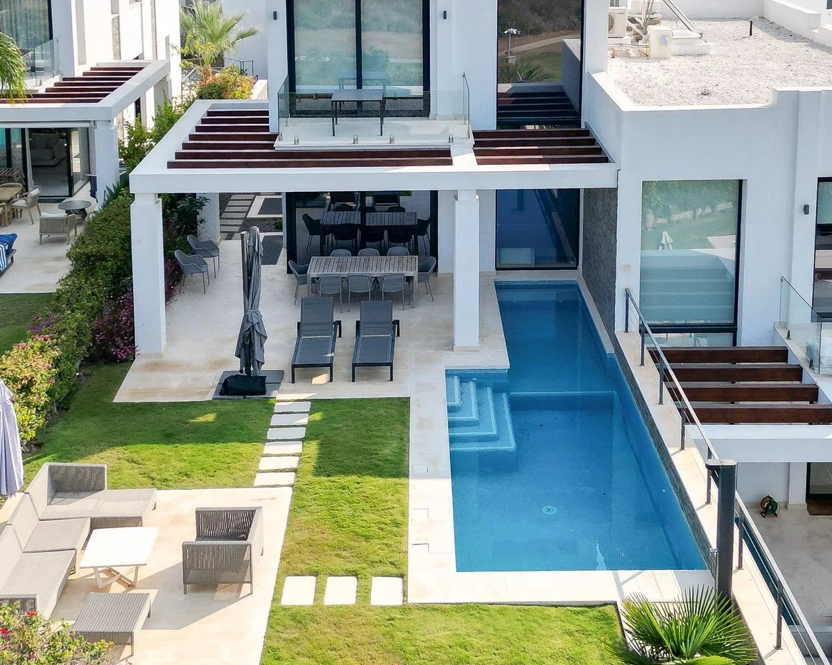 9a53b9f6-e879-44b1-9eae-a461f37b8e47