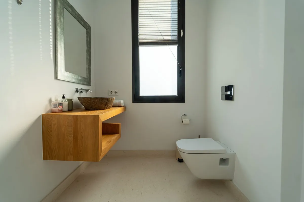 ad45da7c-a1c0-4a41-a4fa-858329a7bc37