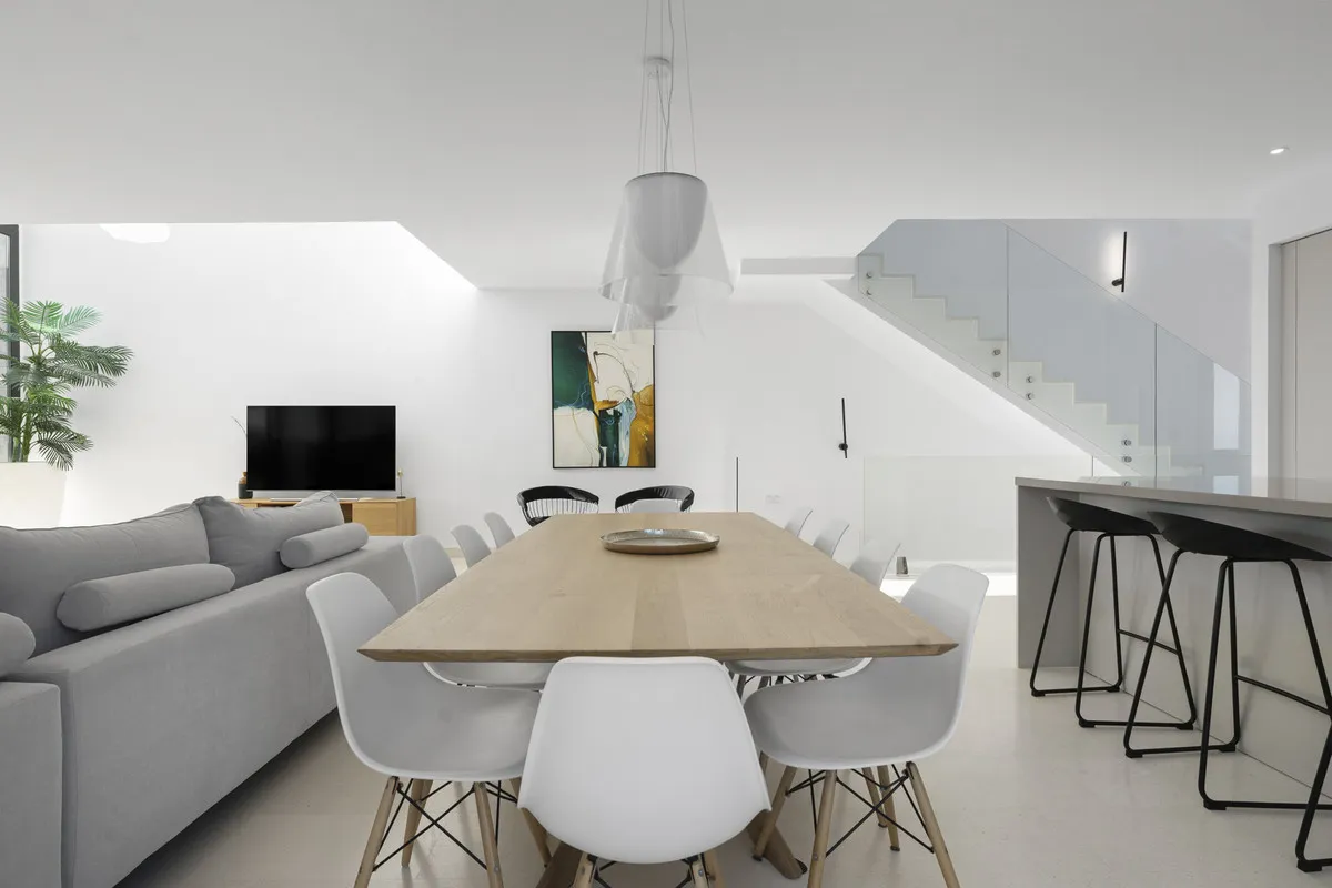 fcbe0991-e88b-4be8-b566-84aeff349bbe