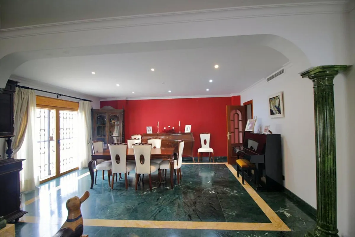 9c1acbbb-d548-44a4-b162-c67213b51128