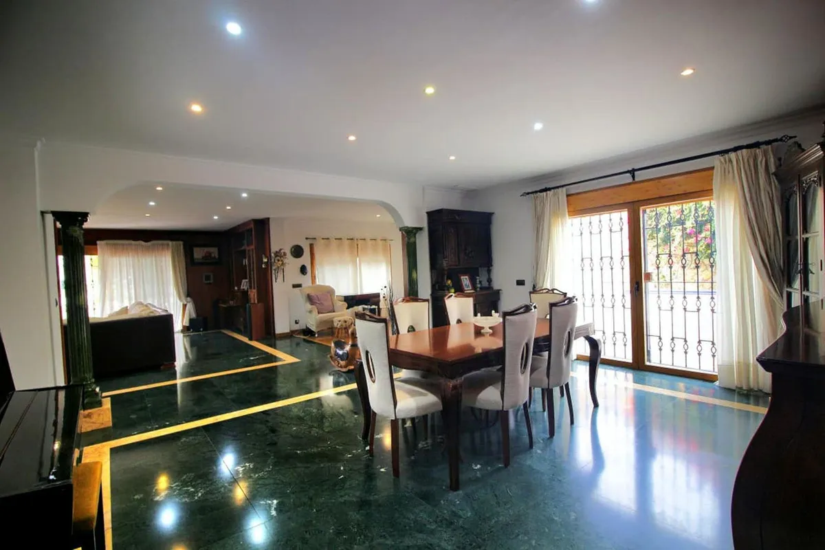 f7cf8382-0446-4412-ac5c-57a0eb9b7f93