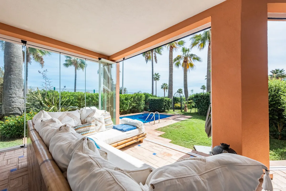 0406c3e7-aae6-4cad-adfc-41296b95dad3