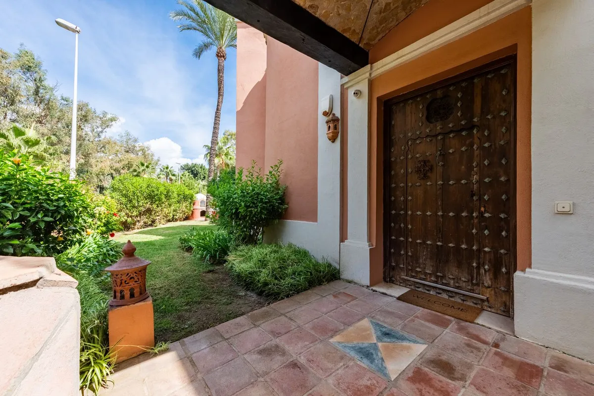 ac3c04be-d502-46e2-9efd-c671b3b1882a