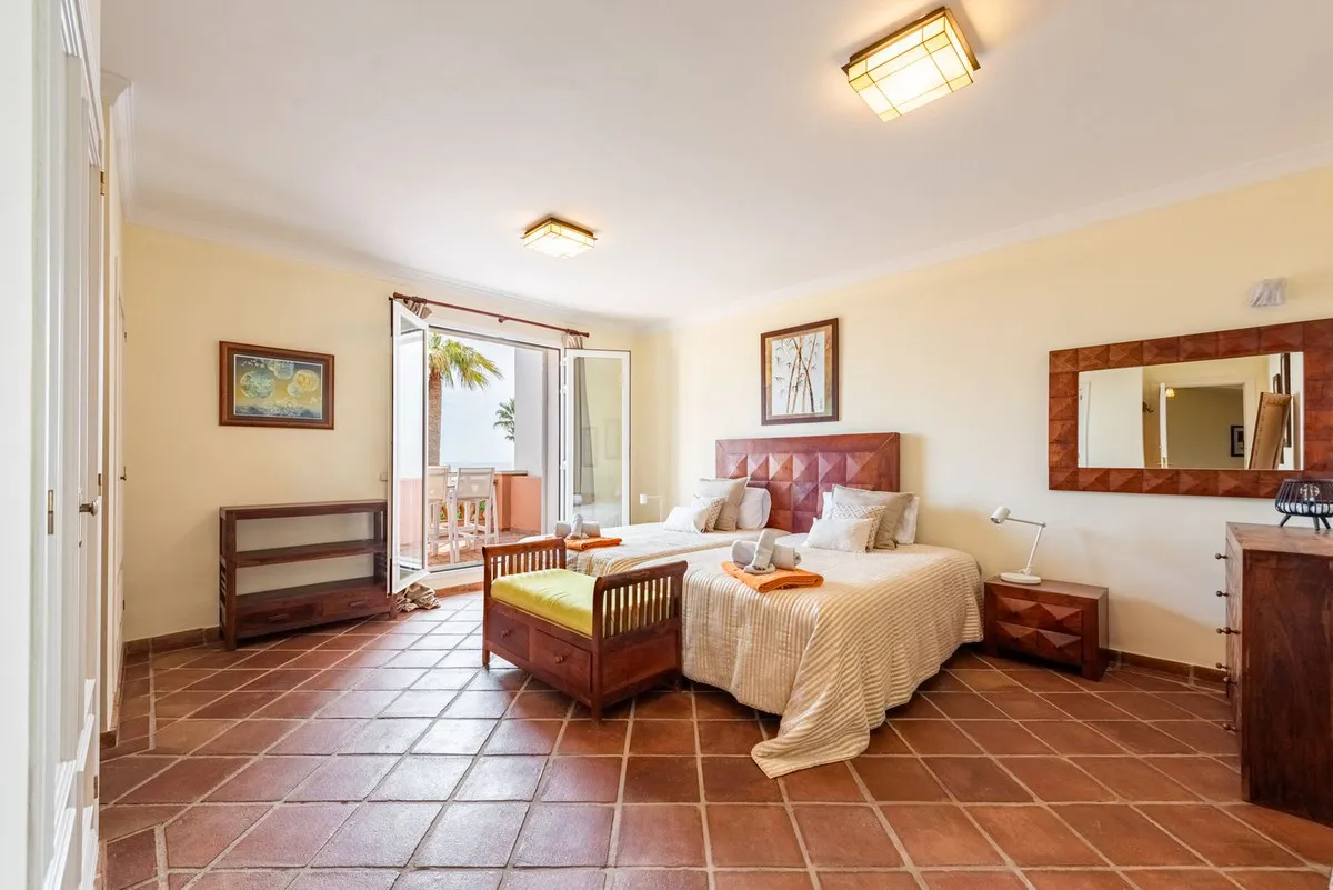 b62772a0-ae37-4150-b220-64aa7146a9ac