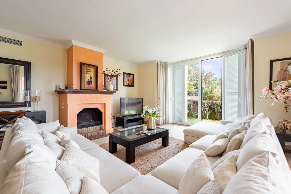 e7bce983-39df-4314-a8da-d46e865eb59a